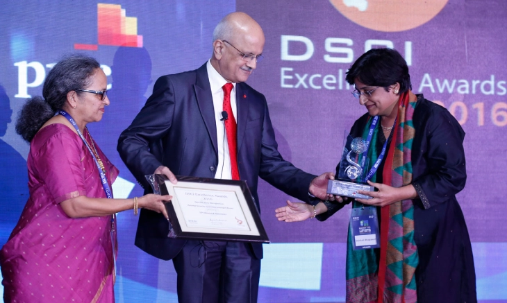 DSCI Excellence award to best cyber lawyer in pune vaishali bhagwat